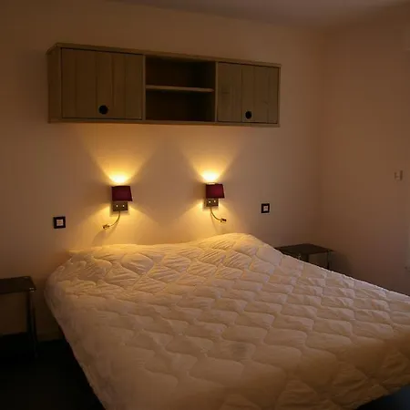 Kompleks wypoczynkowy Le Bois Flotte 4*