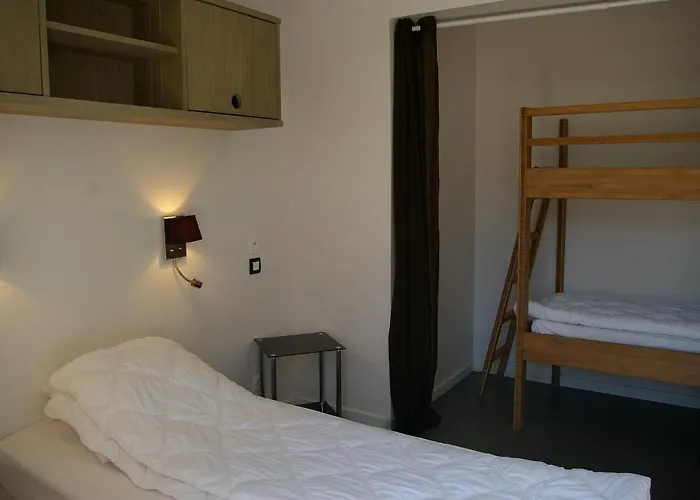 Le Bois Flotte Holiday park 4*